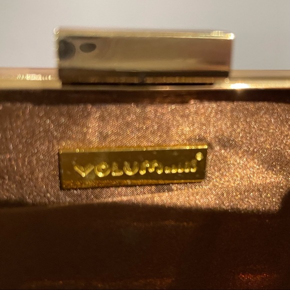 Volum Reversible GoldBronze Sequins Clutch - Picture 7 of 13